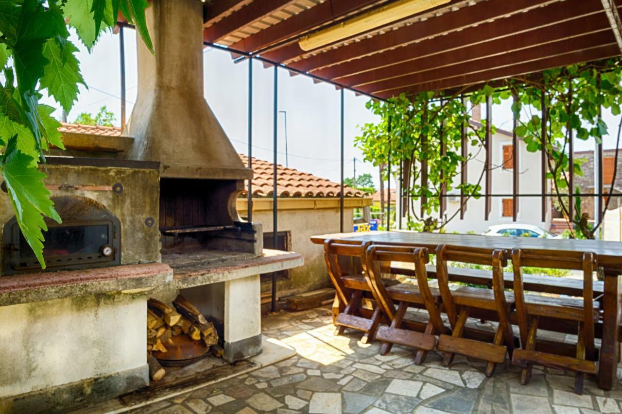 Apartments Medena Матули Екстериор снимка