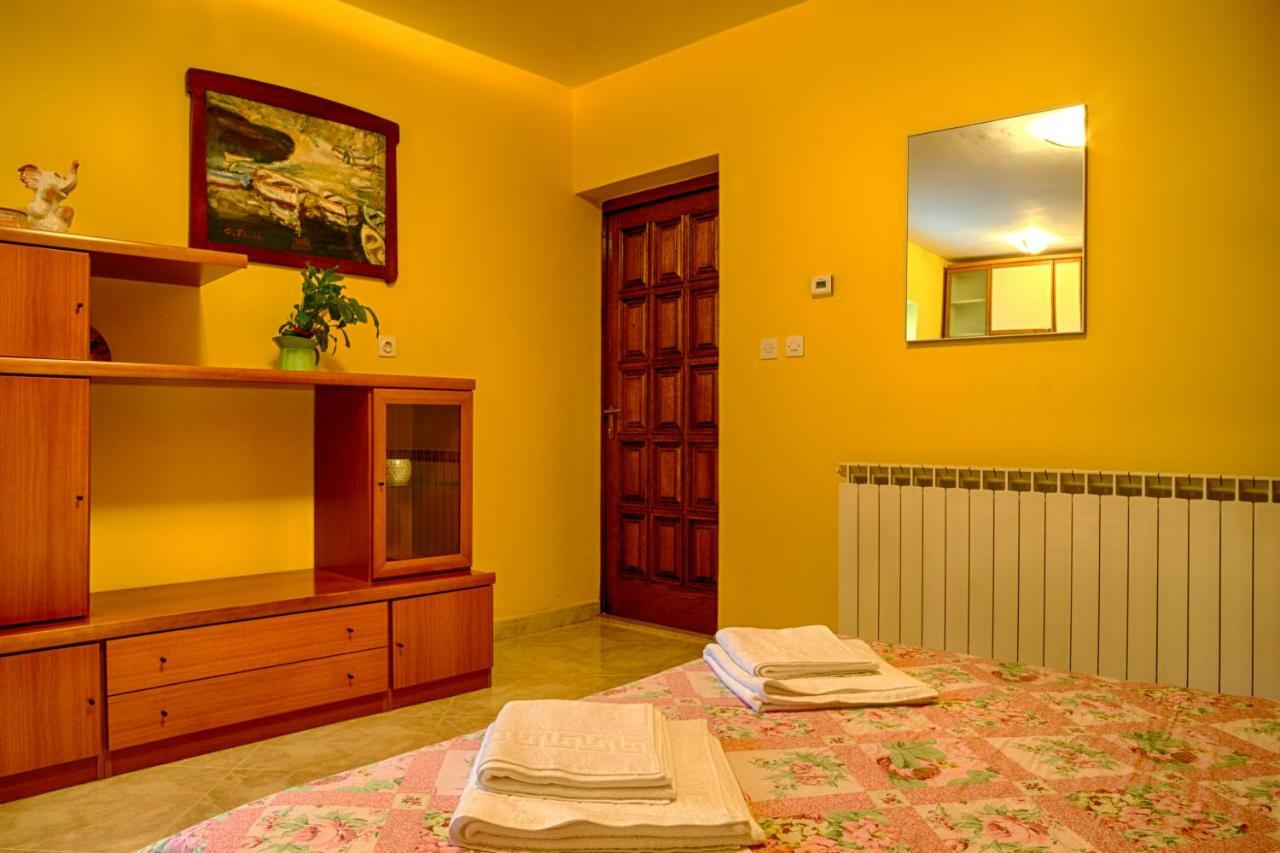 Apartments Medena Матули Екстериор снимка